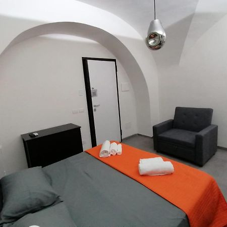 La Casa Di Orlando Apartment Catania Luaran gambar