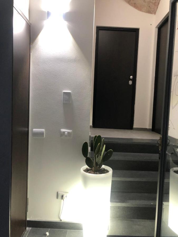 La Casa Di Orlando Apartment Catania Luaran gambar