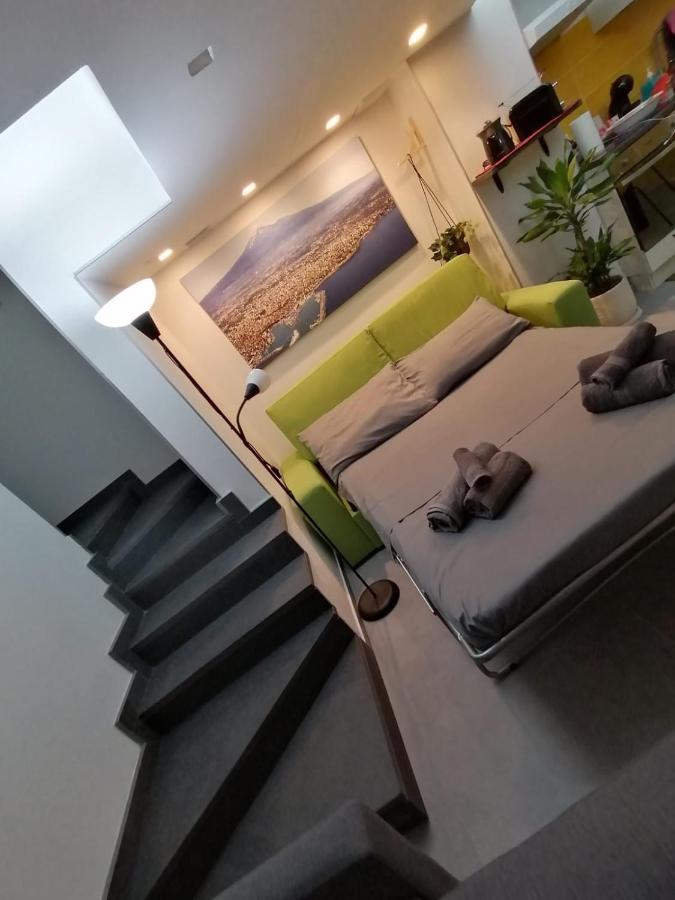 La Casa Di Orlando Apartment Catania Luaran gambar